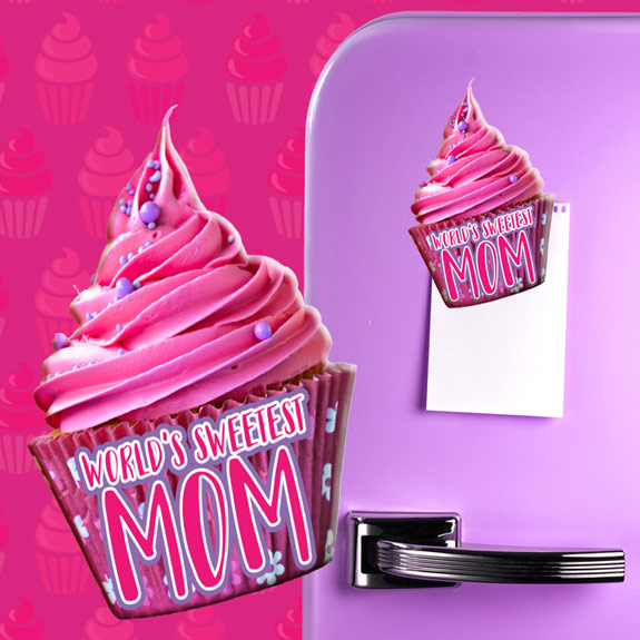 World's Sweetest Mom Cupcake Magnet